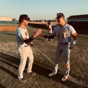 Meet your Posher, Casey